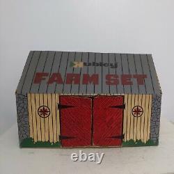 Hubley Ford Tractor Farm Barn Box Set BOX ONLY 1/12