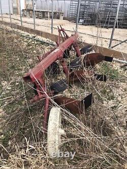 IH 3 Bottom Turning Farm Tractor Plow 3 Pt Hitch Tractor Implement