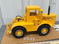 International Harvester IH 4300 4WD Tractor PRECISION ENGINEERING NIB Yellow