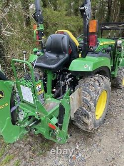 JOHN DEERE 2038r 4WD LDR BACKHOE 2016 With 830 Hrs EXC. COND