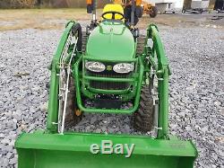 John Deere 2032 Tractor, Loader, Belly Mower