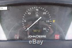 John Deere 3032E Utility Tractor