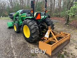 John Deere 4105 tractor Loader