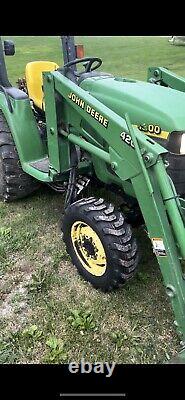 John Deere 4300 4x4 Tractor With Loader Hst- Runs and Looks Great