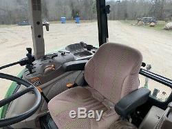 John Deere 6120E Farm Tractor. 4x4. Cab Air. Power Shuttle. Super Nice. Warranty