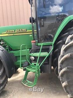 John Deere 8410 Tractor 4WD Tractors