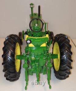 John Deere Farm Toy Precision Classics Model 720 Diesel Wide Front Tractor
