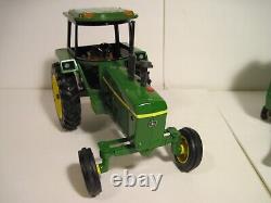 John Deere Farm Toy Tractor 4230 with Baler Ertl 1/16