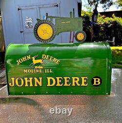 John Deere Green Model B Rural Style Mailbox with Tractor Topper Rare