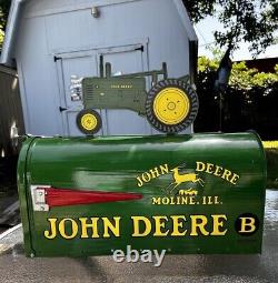 John Deere Green Model B Rural Style Mailbox with Tractor Topper Rare