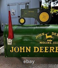 John Deere Green Model B Rural Style Mailbox with Tractor Topper Rare