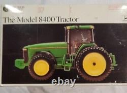John Deere Model 8400 Precision Tractor 1/32 #8