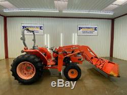 KUBOTA MX5000 2WD WITH LA852 LOADER With QUICK ATTACH BUCKET