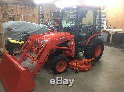 Kubota B3030HSDC Compact Diesel Cab Tractor With Loader & Belly Mower 4x4 Heat A/C