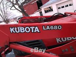 Kubota L4200 Compact Tractor with LA680 Loader