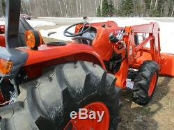 Kubota MX5200 Tractor 4x4 Quick Attach Loader