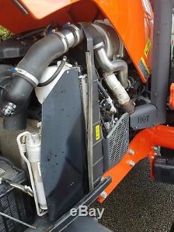 Kubota m7060 tractor with loader. 1 owner! DELIVERY AVAILABLE