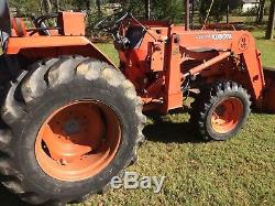 Kubota tractor L3450 4x4 W\bucket, Bush Hog, Disc