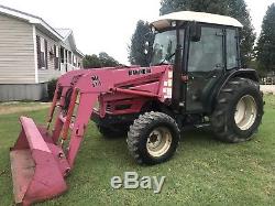 Mahindra 4510 Farm Tractor. Cab. Air. 4x4. Withloader. Good Tractor