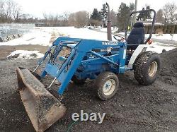 NEW HOLLAND 1715 COMPACT TRACTOR With LOADER, 23 HP DIESEL, 4X4, 540 PTO, 992 HRS