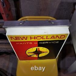 New Holland Sperry Farm Tractor Wall Clock Lighted Advertising Vintage Clean