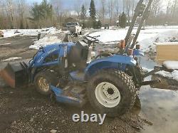 New Holland tc21 Loader 4x4 tractor compact Diesel Hydrostatic Belly Mower