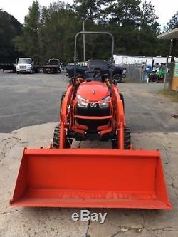 (ONLY 7 HOURS) 2014 Kubota B2650 4x4 Front End Loader Tractor