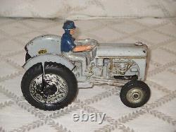 Pre-war Arcade Cast Iron Toy- Ford 9n Farm Tractor -all Org- Paint Decal-6.5