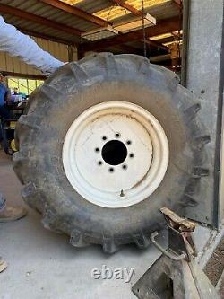Rear Tire and Rim Set 380/70R20. New Holland