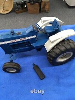 Scale Models 1/16 Scale Ford 8000 Toy Tractor With 3 Pt Hitch