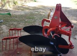 (THE BEST) Dearborn 10-161 3 Point Hitch Farm Plow Complete! The Nicest Around