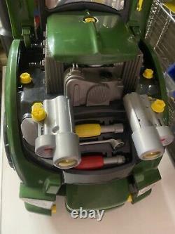 Theo Klein 3900 John Deere Premium Engine Interactive Farm Tractor Toy Play Set
