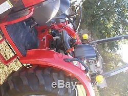 VERY NICE McCORMICK X10.40M 4 X 4 LOADER TRACTOR ONLY 138 HOURS