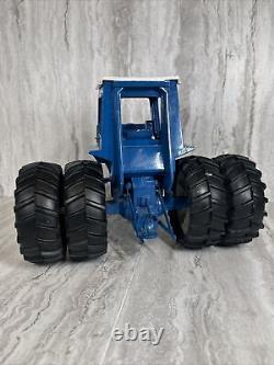 VINTAGE ORIGINAL ERTL 1/12 SCALE FORD 9600 with 3pt HITCH DUALS FARM TOY TRACTOR