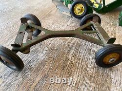 Vintage 1950s Eska Co. Diecast John Deere Tractor/Combine/Spreader/PlowithChassis
