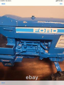 Vintage FORD 4600 Tractor Farm Set With Deluxe Barn 1/16 NICE! ERTL