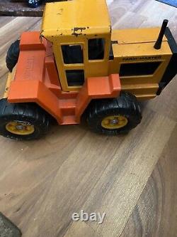Vintage Farm Master Orange & Yellow Tonka Tractor MR 970