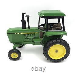 Vintage John Deere Tractor 4440 1/16 Scale Die Cast Toy Farm Metal Ertl Green