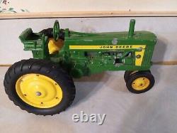 Vintage Metal Toy John Deere Tractor Made In U. S. A. 1950s EXTREMELY RARE