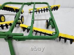 Vintage Original 1/16 Ertl John Deere Toy 220 Power-Flex Disc Farm Tractor 7520