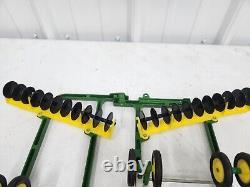 Vintage Original 1/16 Ertl John Deere Toy 220 Power-Flex Disc Farm Tractor 7520