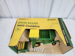 Vintage Original 1/24 Ertl John Deere Toy 6600 Combine In Box Farm Tractor