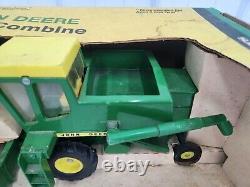 Vintage Original 1/24 Ertl John Deere Toy 6600 Combine In Box Farm Tractor