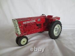 Vintage Original Ertl 1/16 Scale Cockshutt 1850 Farm Toy Tractor