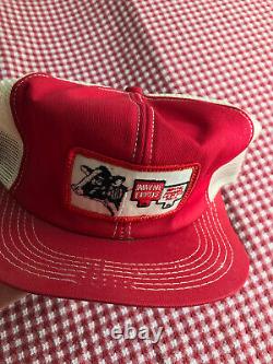Wayne Feeds Cow Vintage Tractor Farm Patch Trucker Hat Mesh K-Products